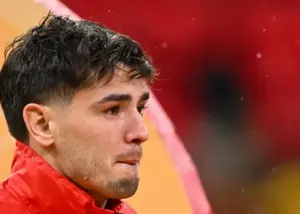 شماتت براهیم: تو زیدان نیستی، فقط یک دیازی!