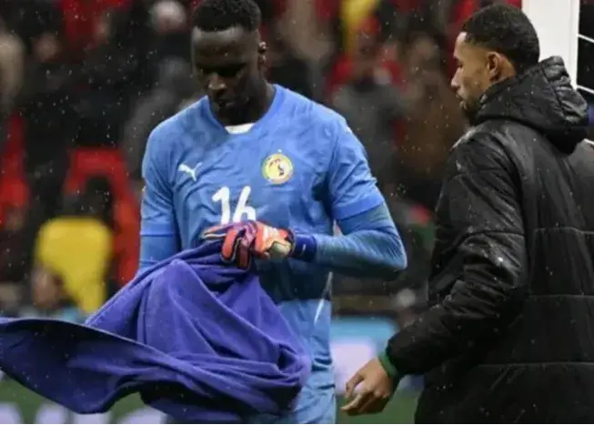 نگهبان حوله‌ها توضیح می‌دهد: ماجرای دزدی! 