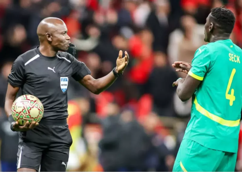 داور فینال جام ملت‌های آفریقا زیر فشار شدید!