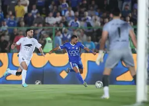 بازی استقلال عقب افتاد، یک مسابقه دیگر نه!