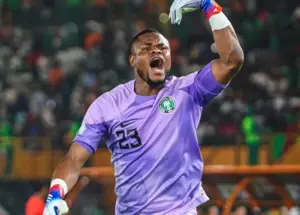 دروازه‌بان نیجریه: حوله هست، اشکتان را پاک کنید!