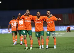 گلزن دهه‌هشتادی مس: از تراکتور هم امتیاز می‌خواهیم