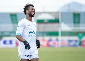 ‏جنجالی‌ترین خارجی لیگ: اوبونت بی‌خبر از همه چیز!