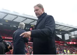 اشمایکل به منچستر بازیکن معرفی کرد