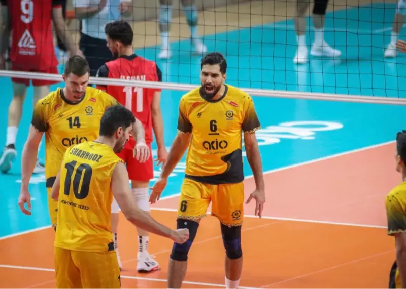 موسوی: چطوری ۱۲ شب بازی کنم و ۶ صبح بخوابم؟