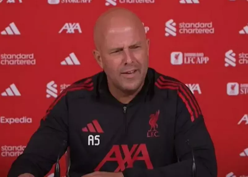 اشلوت: لیورپول یک سورپرایز لحظه آخری دارد