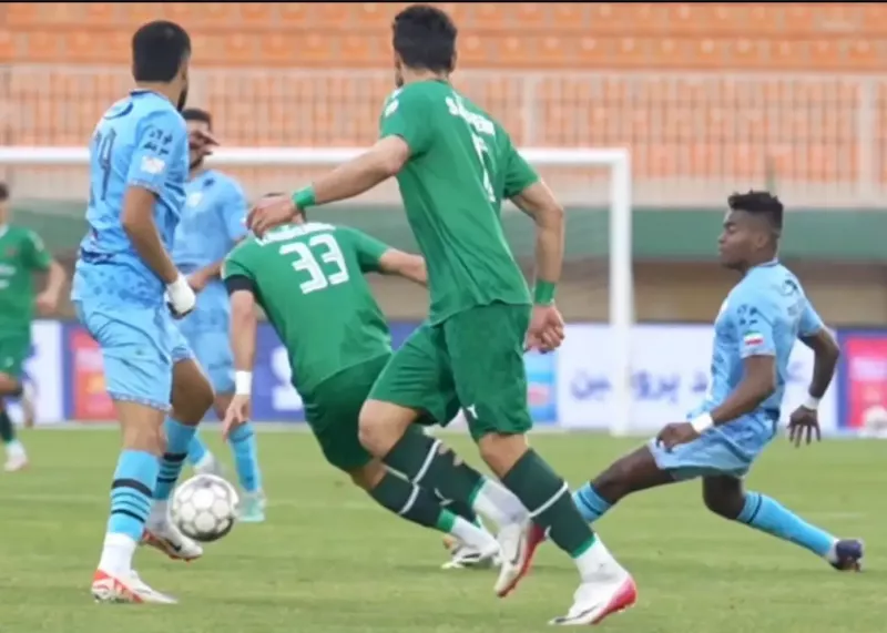 طلب چادرملو از داوری: شاید دو کارت قرمز