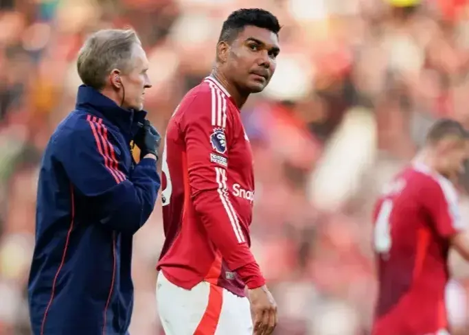 منچستریونایتد به دنبال خرید کاسمیروی جدید