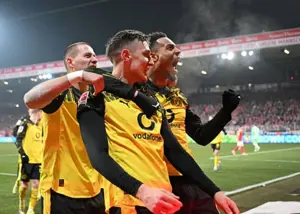 یونیون برلین ۰-۳ دورتموند | یک گام نزدیک‌تر به بایرن