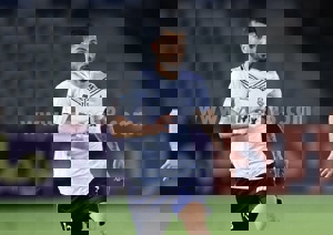 پاس گل در بازگشت از بیمارستان! (عکس)