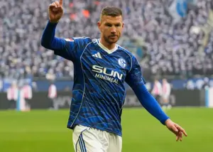 مهاجم کهنه‌کار در بوندسلیگا زنده شد!