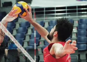 ستاره والیبال ایران علیه کابوس سقوط