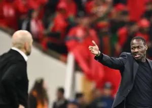 متن کامل مکالمات در لحظه انصراف سنگال