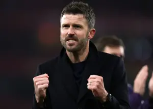 کریک: به سوالی که هر هفته می‌پرسید جواب نمی‌دهم