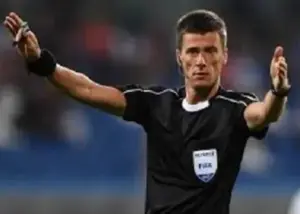 داور بازی سرنوشت‌ساز بارسلونا مشخص شد