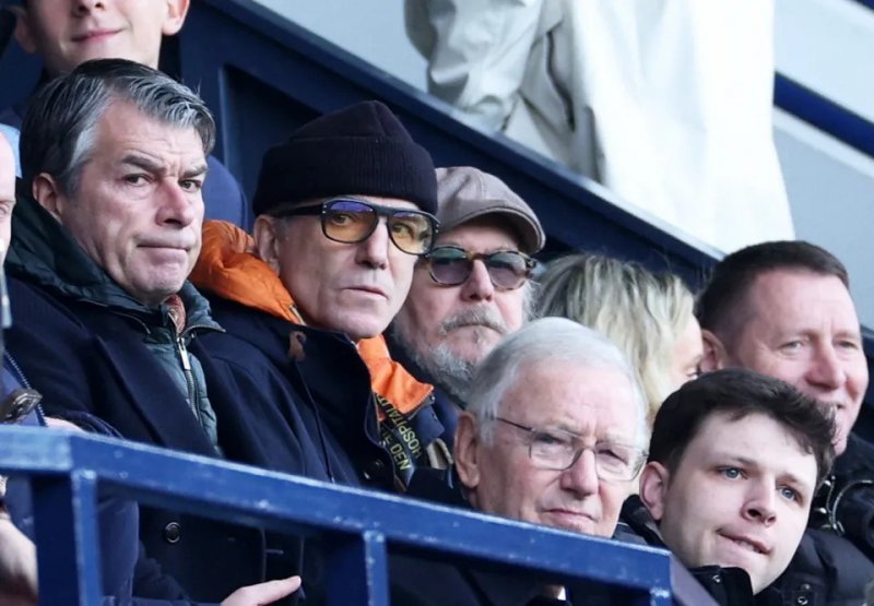 بزرگان هالیوود طرفدار دو آتشه لیگ دسته دوی انگلیس!