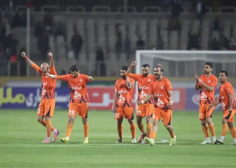 لیگ یک: برد مهم عنایتی در فینال بالای جدول