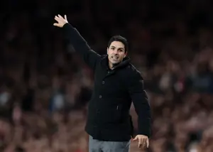 آرتتا پنیک کرد و باعث باخت آرسنال شد!