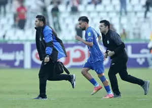 چراغ سبز پزشکان برای بازگشت هافبک استقلال