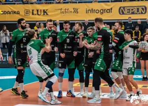 تیر خلاص اسفندیار به کاپیتان میلاد عبادی‌پور