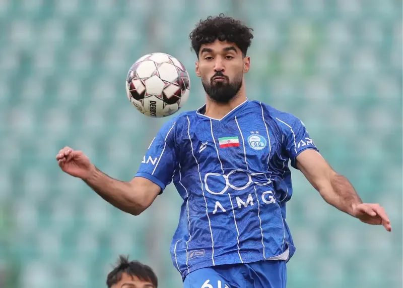 استقلال صدرنشین: شش گل دیگر!