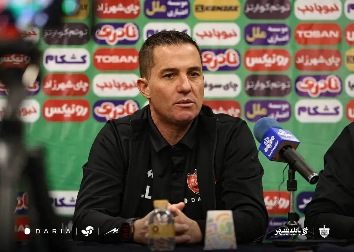 صحبتهای اوسمار درباره خرید بعدی پرسپولیس