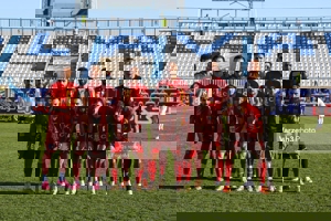 فولاد با یک تغییر از پرسپولیس تا خیبر