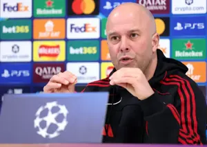 خشم لیورپولی‌ها از اشلوت: همین الان ژابی را بیاورید!