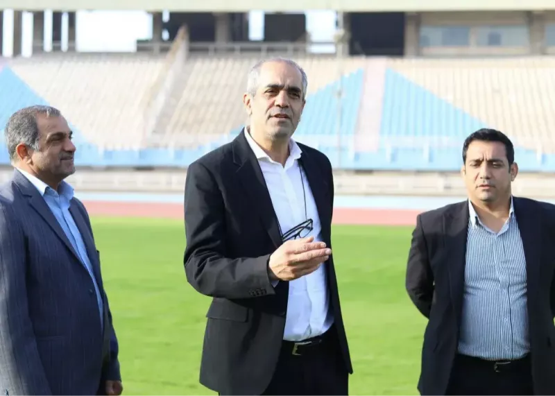 از دو داور زن با شهامت عذرخواهی میکنم