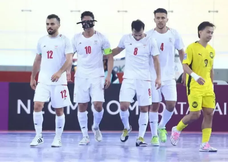 سوپراستار فوتسال ایران چشم بسته شلیک کرد