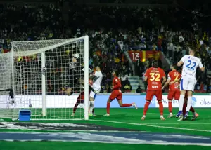 الهلال از جهنم دمام جان سالم به در برد!