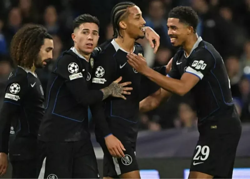 ناپولی ۲-۳ چلسی | صعود با معجزه پدرو