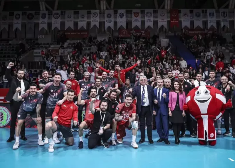 آماده‌ترین تیم جهان به سرمربی سابق ایران رحم نکرد