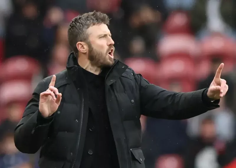 آقای کریک، این لباس به تن تو گشاد است!