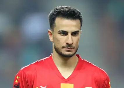 مشکل تنفسی مهاجم فولاد و خروج از اردوی تیم ملی!