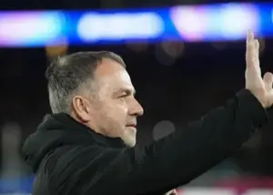 فلیک: مطمئن نیستم، شاید از بارسلونا بروم!