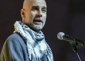 سخنرانی گواردیولا با چفیه در حمایت از فلسطین