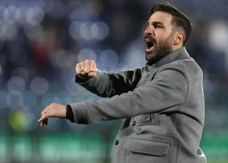 کودتای فابرگاس: سری آ از آن توست!