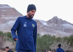 نویدکیا روی رضاوند ریسک میکند!