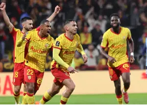 مزاحم بزرگ پی‌اس‌جی دست بردار نیست