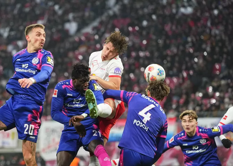 کامبک رویایی برای زمین‌گیر کردن گاوهای خشمگین