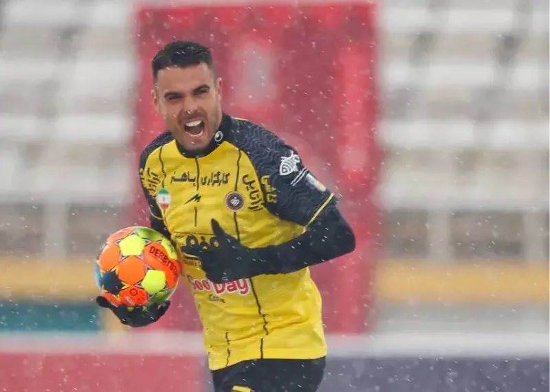 اختصاصی- نقره‌داغ میلیون دلاری و محرومیت ۴ ماهه