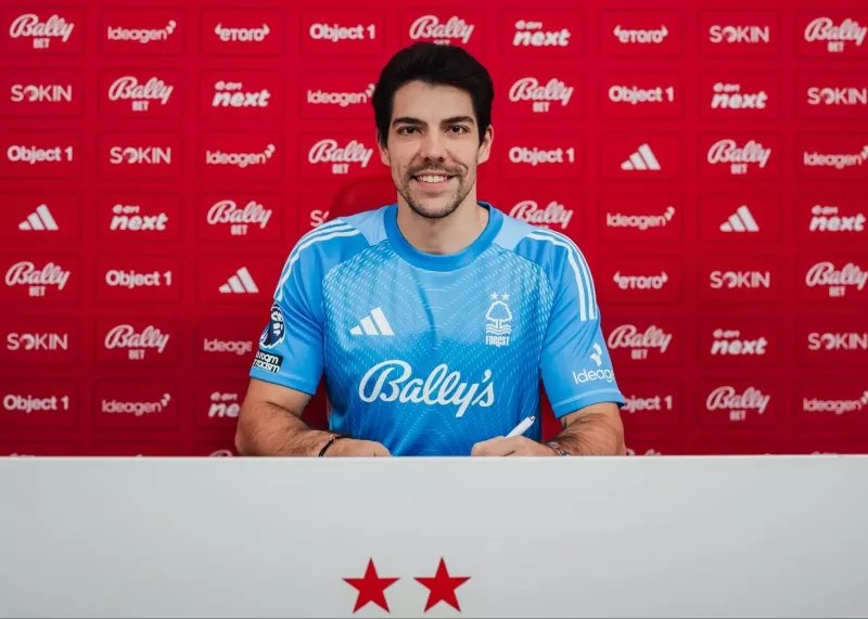 رسمی: گلر منچسترسیتی به فارست پیوست