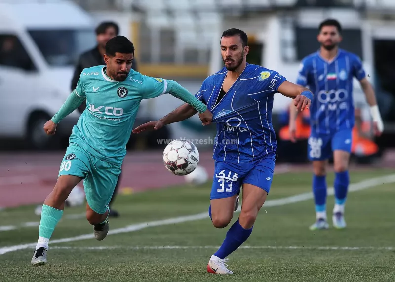 گزارش زنده: پیکان 1 - استقلال 0