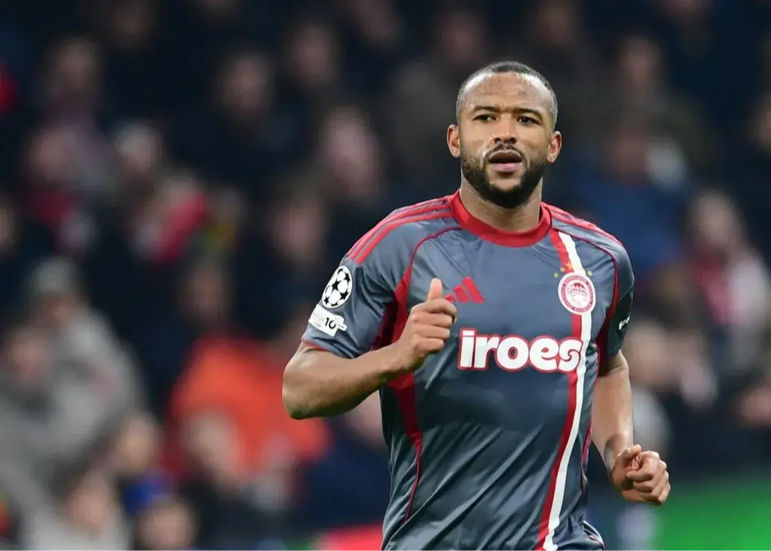 زوج طارمی خسته بود و خط خورد!