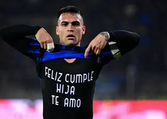 کرمونزه ۰-۲ اینتر | ترقه هم متوقف‌شان نمی‌کند