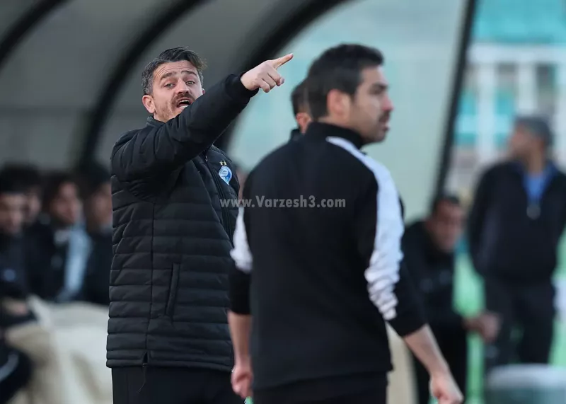 استقلال از سمت راستش خورد!