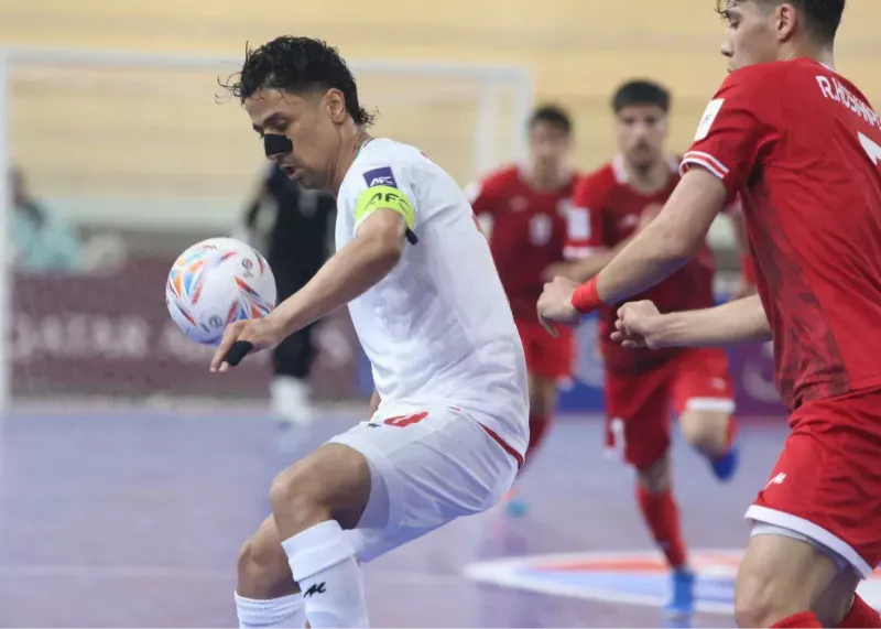 تیر دروازه، پوشکاش را از ستاره ایرانی گرفت (عکس)