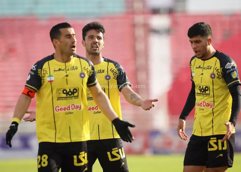 سقوط آزاد سپاهان در بازیهای هیچ امتیازی!