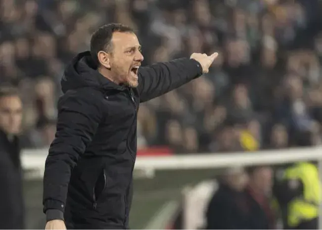 می‌خواهیم بارسلونا را هم مثل رئال حذف کنیم!